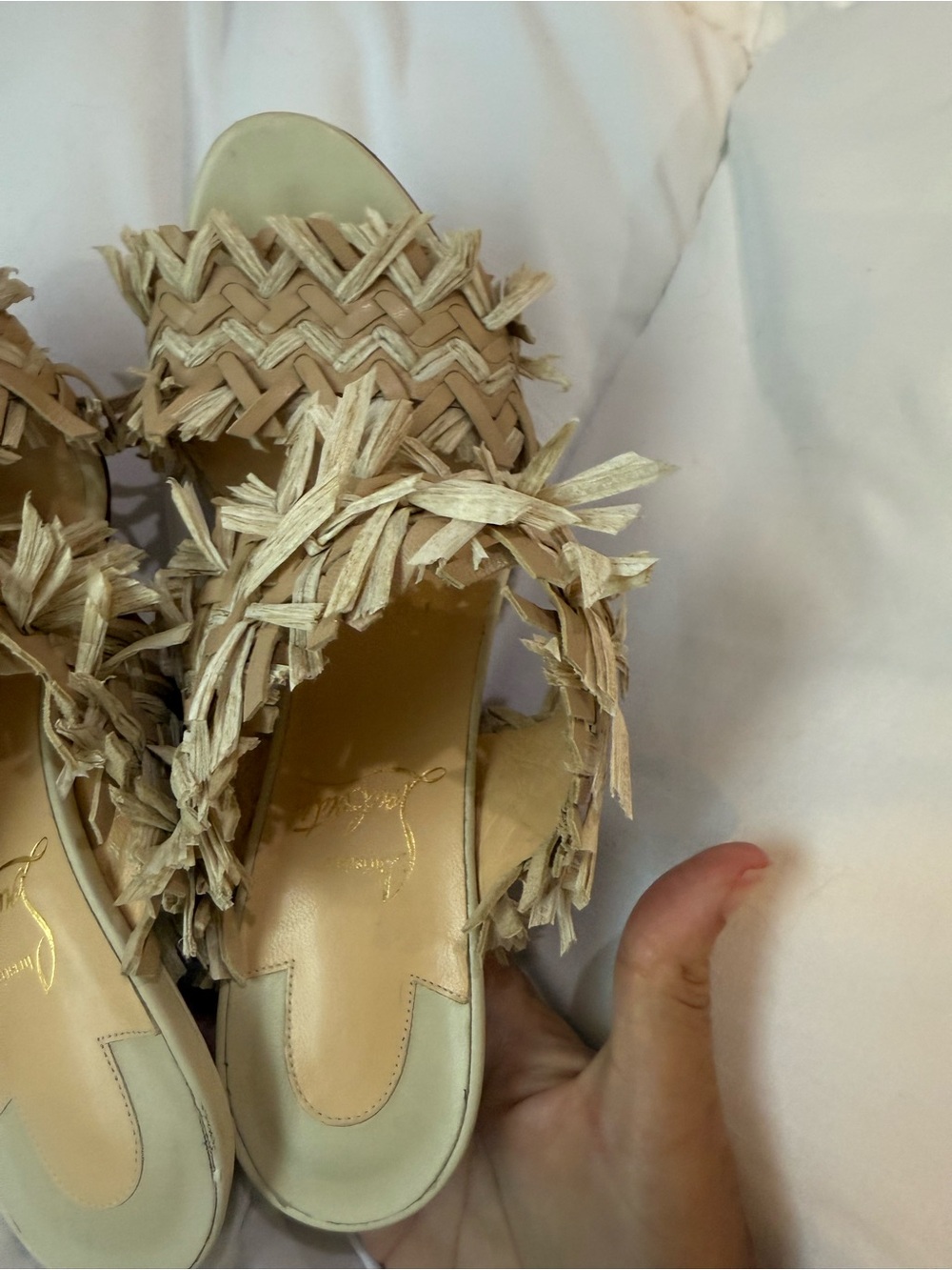 Christian Louboutin Beige Woven Raffia Slide Mules - Picture 4 of 12